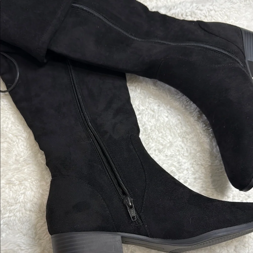 CROWN & IVY SIZE 8M Black Over-the-Knee Women's Boots NWOT